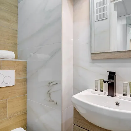 Residence Sur Les Champs Elysees Paris Exterior photo