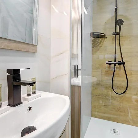 Residence Sur Les Champs Elysees Paris Exterior photo