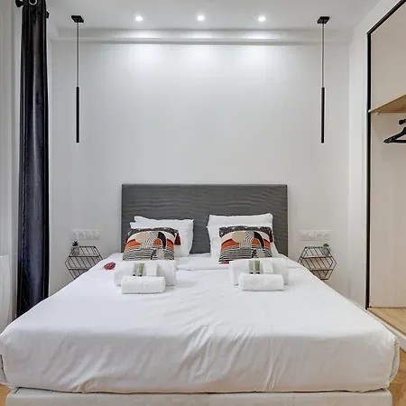 Residence Sur Les Champs Elysees Paris Exterior photo